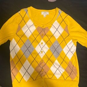 i’m selling a small yellow ann taylor loft sweater